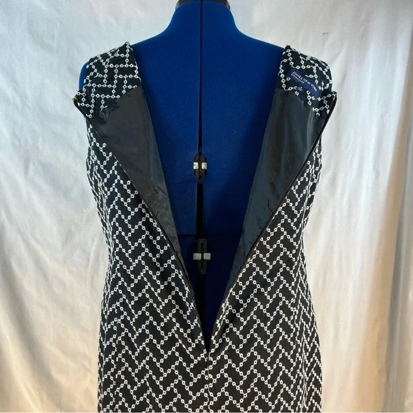 Jones New York Signature Black W/White Embroidery Sleeveless Sheath Dress 16 - Picture 6 of 8